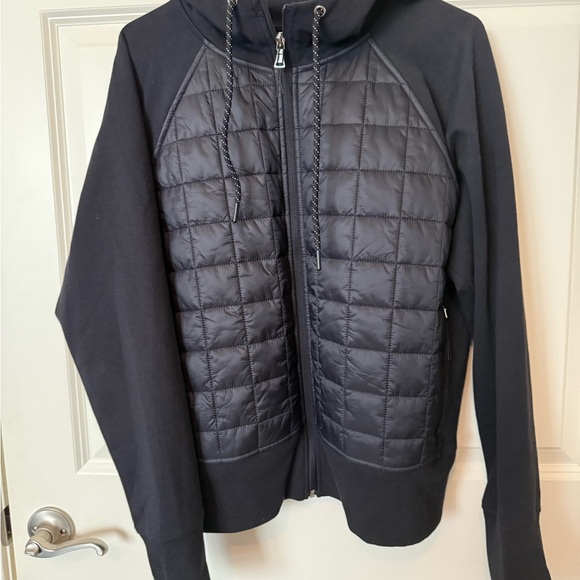 Old Navy Women's Black Puffer Jacket - Picture 1 of 2